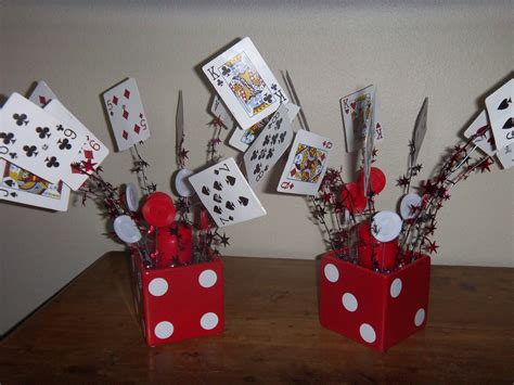 poker party decorations